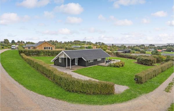 A la foto es mostra l'objecte Beautiful Home In Ebeltoft situat a la ciutat de Ebeltoft.