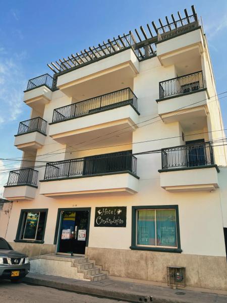 На фото показан объект Hotel Cangrejalito, расположенный в городе Баррио-Норте.