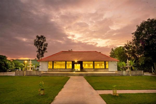 A la foto es mostra l'objecte Farm Stay Resort - Shamirpet, Hyderabad situat a la ciutat de Turkapally.