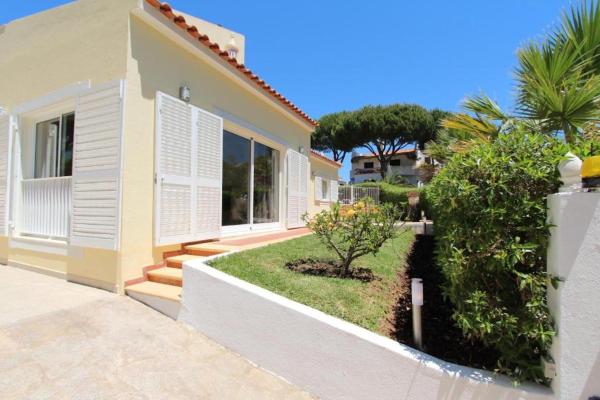 Modern Vilamoura Villa Close To Pinhal Golf Villa Maelou 4 Bedrooms - Quarteira