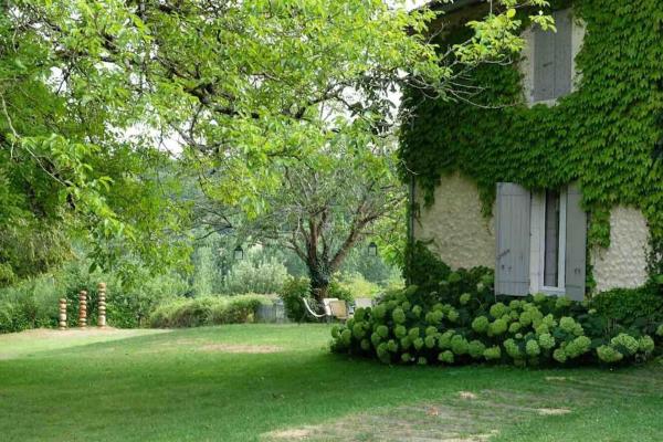 Na fotografii je vidět objekt Maison de campagne en Dordogne nacházející se ve městě Les Mignots.
