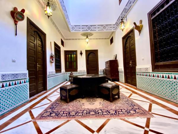 En la foto se muestra el objeto Riad Jibraile ubicado en la ciudad de Marrakech.