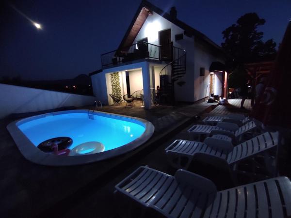 The photo shows the La Mia Casa located in the city of Pritoka.