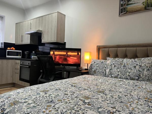 Στη φωτογραφία φαίνεται το αντικείμενο MIA Residence - Entire Studio apartment - City View - London - Next to Ealing Broadway Station που βρίσκεται στην πόλη Ealing.