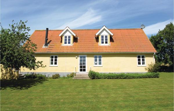 A la foto es mostra l'objecte Piledybgård situat a la ciutat de Humble.