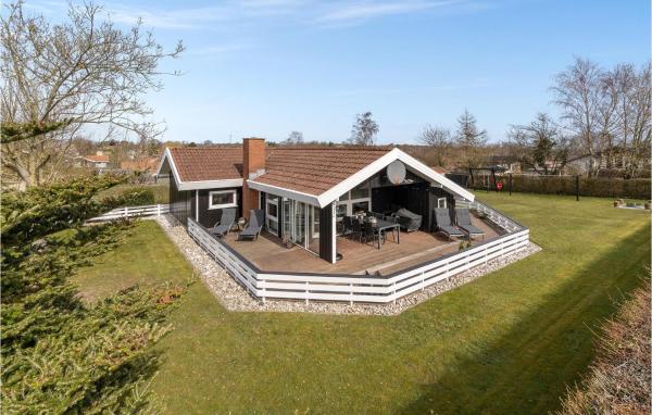 Na fotografii je vidět objekt Holiday Home Blommevænget Hejls Vi nacházející se ve městě Hejls.