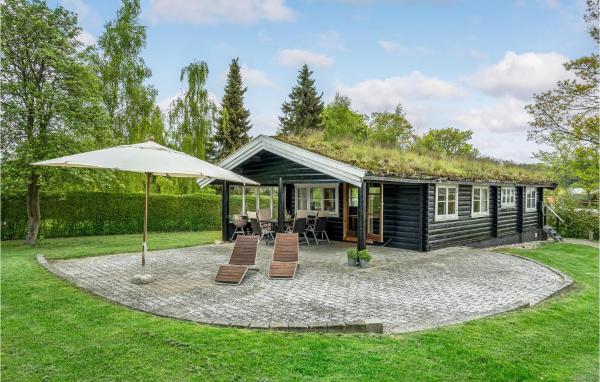 A la foto es mostra l'objecte Holiday Home Bakkesvinget situat a la ciutat de Hornsved.