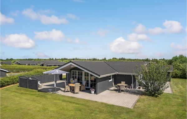 På billedet ses objektet 3 Bedroom Stunning Home In Hemmet beliggende i byen Hemmet.