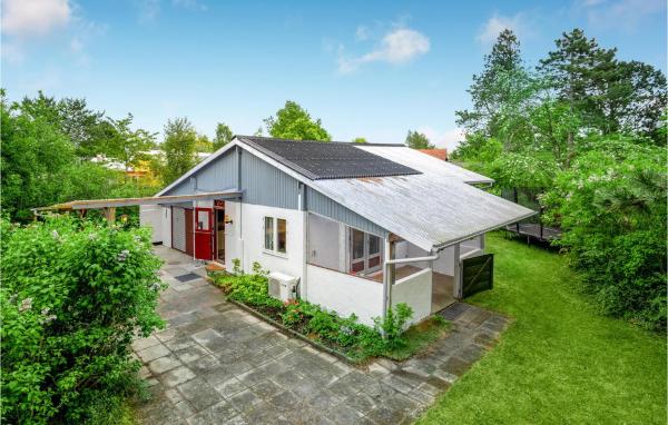 På billedet ses objektet 2 Bedroom Beautiful Home In Nykøbing Sj beliggende i byen Nykøbing Sjælland.