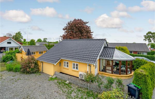 På billedet ses objektet Stunning Home In Haderslev With Wifi beliggende i byen Haderslev.