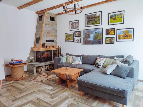 A la foto es mostra l'objecte Villa Tangra situat a la ciutat de Vodata.