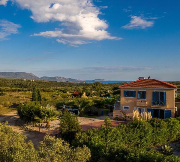 A la foto es mostra l'objecte Villa Finiki Messinia upstairs situat a la ciutat de Foiníki.