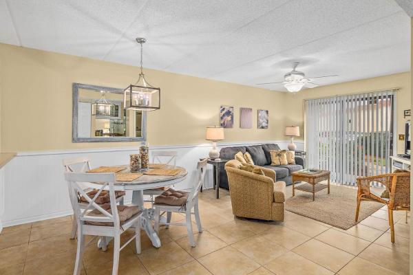 Na fotografii je vidět objekt Unit 4104 - Ocean Racquet Resort nacházející se ve městě Saint Augustine Beach.