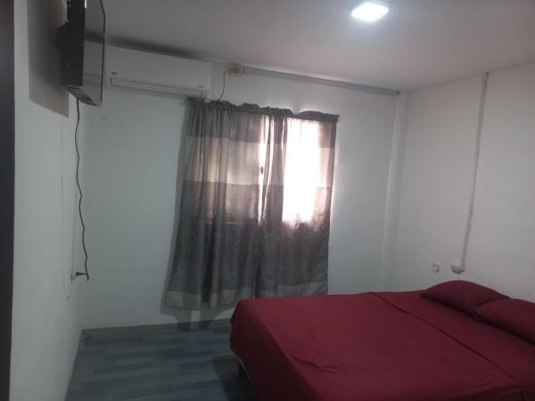 På billedet ses objektet Habitación Suites Playas beliggende i byen Playas.