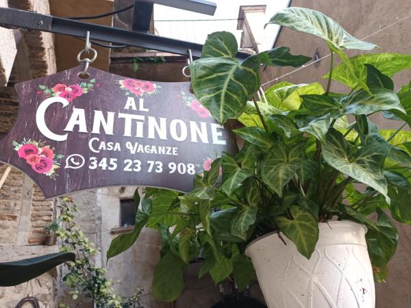 På bildet vises objektet AL CANTINONE som ligger i byen Monte Santa Maria.