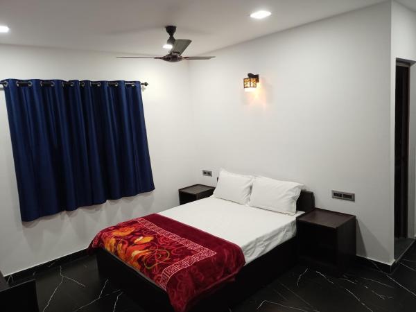 På billedet ses objektet La casa de Alexa homestay beliggende i byen Idukki.
