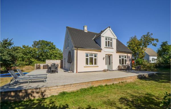 Na zdjęciu widoczny jest obiekt 6 Bedroom Beautiful Home In Anholt położony w mieście Anholt.