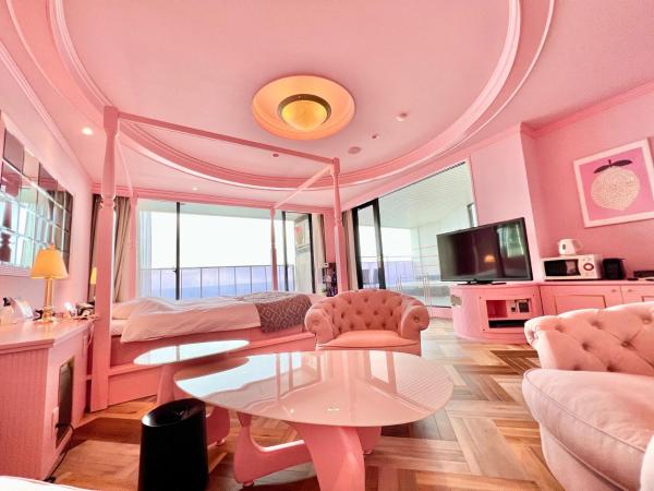 På bildet vises objektet SKY Tower Sweet 4 Beppu, Resort Love Hotel som ligger i byen Beppu.