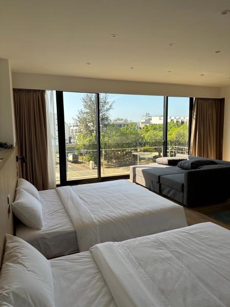 Habitació Doble amb Banyera — 22 m² - 安平包棟民宿 - 尋雨 - 部分日期可預定散房-台南民宿園景採光豪宅