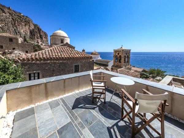 Kuvassa näkyy kohde Κyma Mansion in Monemvasia, joka sijaitsee kaupungissa Monemvasia.