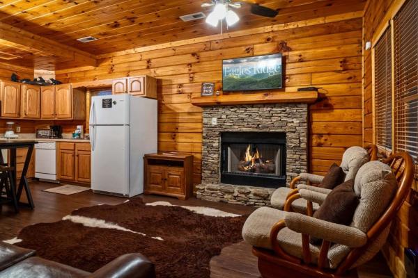 Foto 2: ER97 - Squirrel's Retreat - Close to the action in Pigeon Forge! cabin