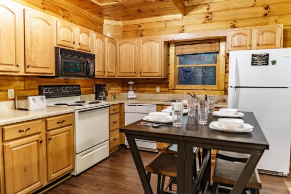 Foto 8: ER97 - Squirrel's Retreat - Close to the action in Pigeon Forge! cabin