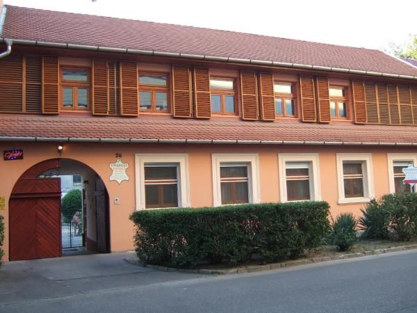 A la foto es mostra l'objecte Tímárház Magánszálláshely situat a la ciutat de Szeged.