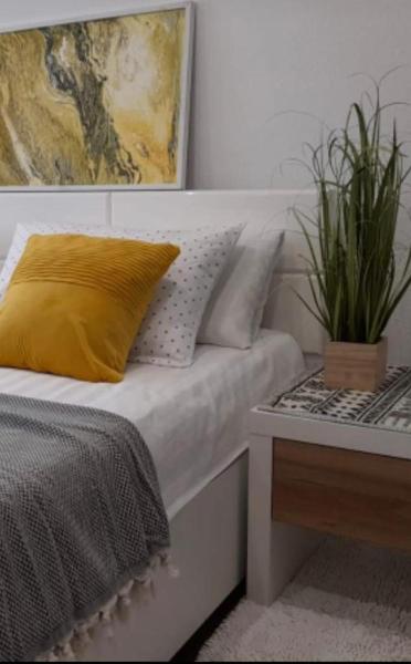 A la foto es mostra l'objecte Apartman Jasmina situat a la ciutat de Bihac.