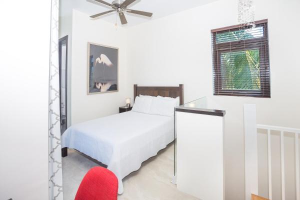 Bella Luna Beach Home #64708, West End