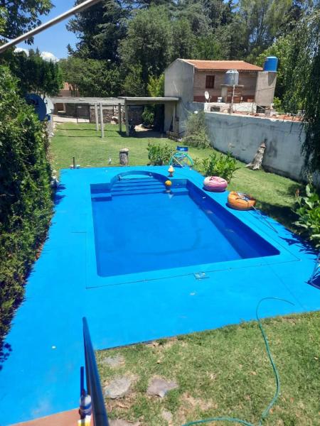 A la foto es mostra l'objecte Depto Cura Gaucho situat a la ciutat de Mina Clavero.
