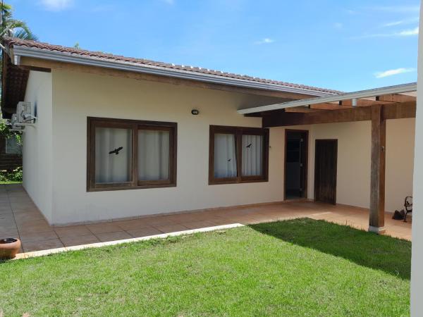 A la foto es mostra l'objecte Residencial Seestern - Suítes situat a la ciutat de Cananéia.