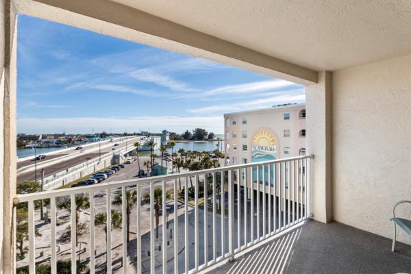 Beachfront Complex - 2b 2b - Beach Place #403的照片3
