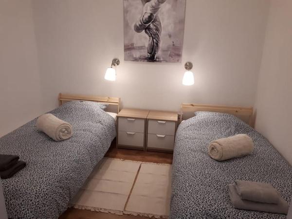 A la foto es mostra l'objecte Apartment Ana situat a la ciutat de Slavonski Brod.