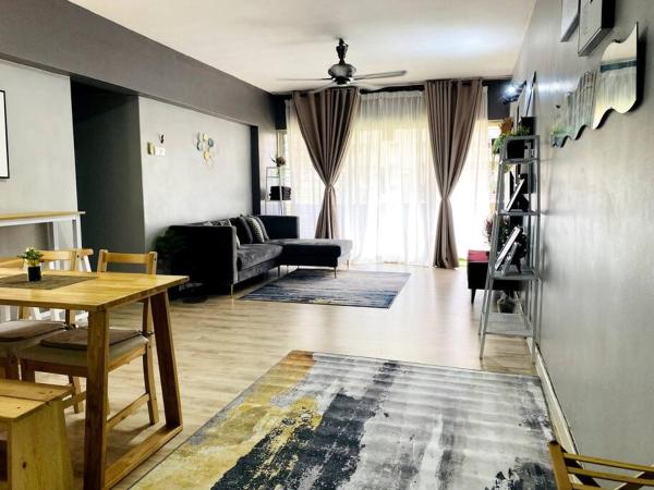 Suasana Stay & Homestay Sentul Utama Kuala Lumpur 3R3BR 2AC 2 Car park-Netflix-WIFI-Pool View, Kuala Lumpur