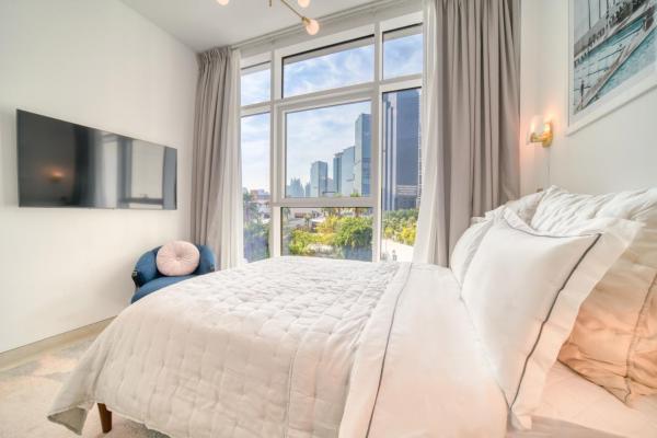 Bild 7: Studio with City Views, Jumeirah Lake Towers - Mint Stay