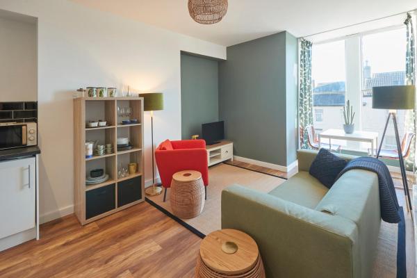 Host & Stay - Abbey Nest photo 6