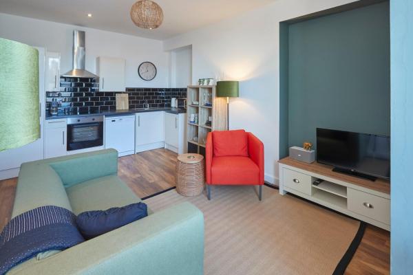 Host & Stay - Abbey Nest photo 1