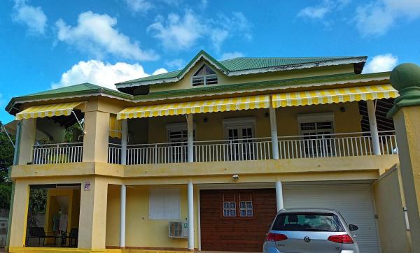 Kuvassa näkyy kohde La KazaDette, joka sijaitsee kaupungissa Lamentin.