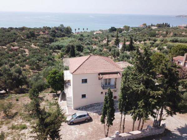 Na fotografii je vidět objekt Anastassia EG nacházející se ve městě Koroni.
