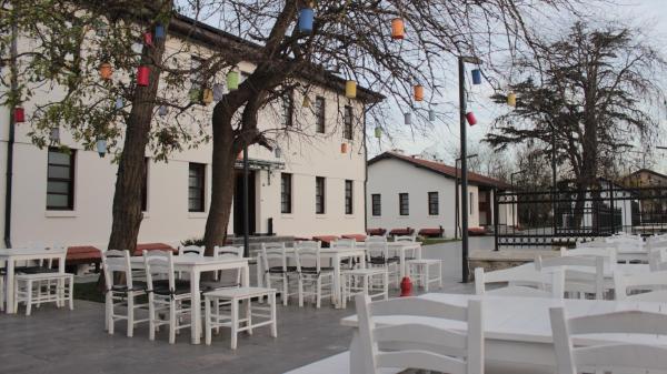 En la foto se muestra el objeto İstasyon Otel ubicado en la ciudad de Subaşı.