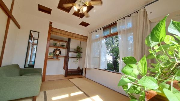 Foto 5: 「池間島の一棟貸切りの宿アロハナ」日本最大級のサンゴ礁群ヤビジに最も近い宿。夕陽,海まで徒歩3分