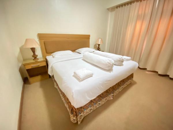 La photo montre l'objet Lilianto Hotel Polewali Mitra RedDoorz situé dans la ville de Matakali.
