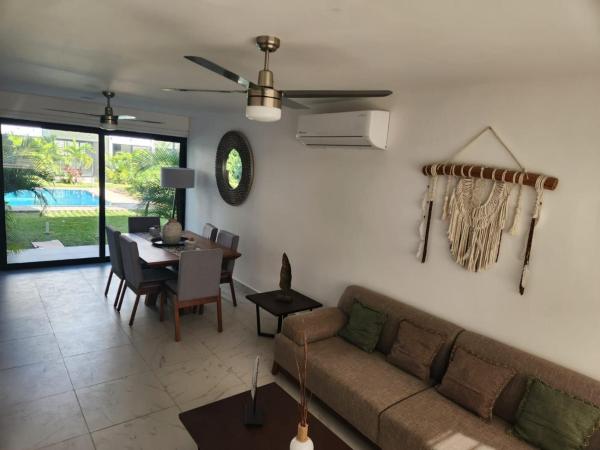 Casa De Tres Recamaras Con Alberca Compartida Con Hermosas Vistas A La Jungla Y Cerca De Todo, Ruinas, Cenotes, Laguna, Playa, Con Cochera Privada - Tulum