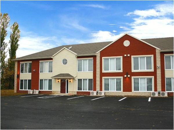 Στη φωτογραφία φαίνεται το αντικείμενο Travelodge by Wyndham Drummondville που βρίσκεται στην πόλη Acton Vale.