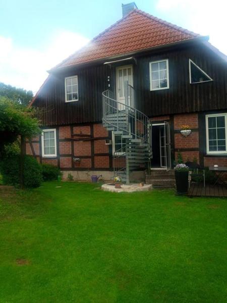 A la foto es mostra l'objecte Schönes Messe-Ferien Apartment mit vielen Extras situat a la ciutat de Bröckel.