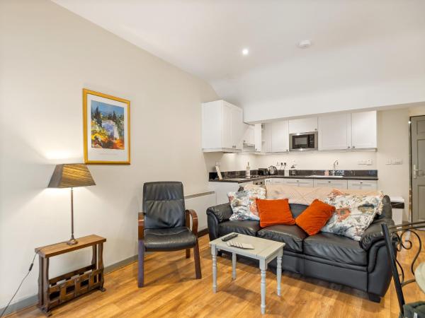 Town centre apartment, Clifden