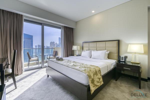 Bilde 7: Upscale Studio at The Address Residences Dubai Marina by Deluxe Holiday Homes