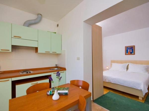 Foto 6: Studio apartment in Brela with a sea view, terrace, air conditioning, WiFi 201-9