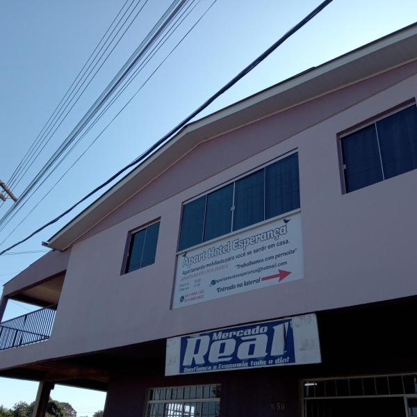 写真にはIraí市にあるApart Hotel Esperançaが写っています。
