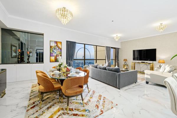 Na fotografii je vidět objekt Exquisite 3BR + kids room in JBR w/ Ain Dubai view nacházející se ve městě Dubaj.